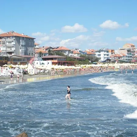 Pensiune Kostandara 3*