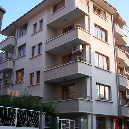 Pensiune Kostandara 3*